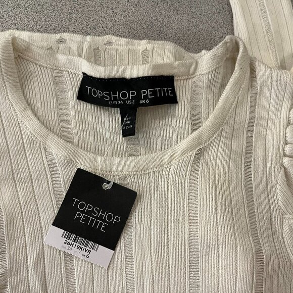 Topshop Petite Women's Cold Shoulder Knit Sweater - Size 2 - NWT - Picture 6 of 6